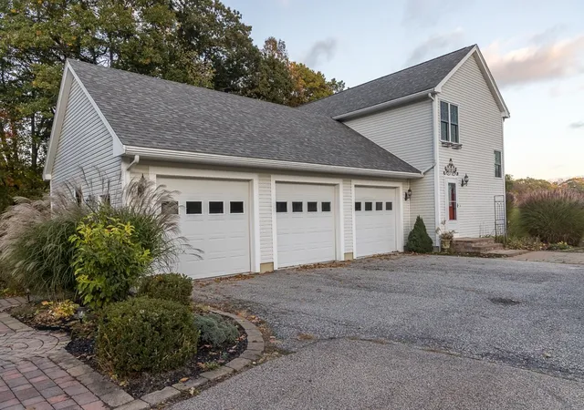5th image of 9 Towle Farm Road, Hampton Falls, NH 03844 | MLS# 72918112