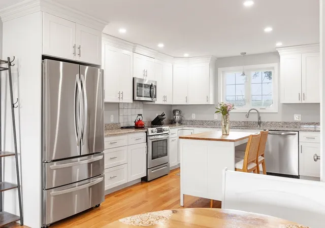 1st image of 1093 Main St #4, South Weymouth, MA 02190 | MLS# 73570008