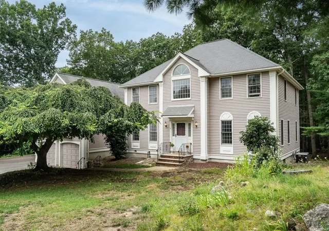 42nd image of 4 Crestview Rd, Bedford, MA 01730 | MLS# 73567418