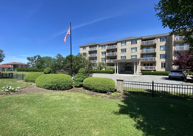 1st image of 915 Hathaway Road #406, New Bedford, MA 02740 | MLS# 73553720