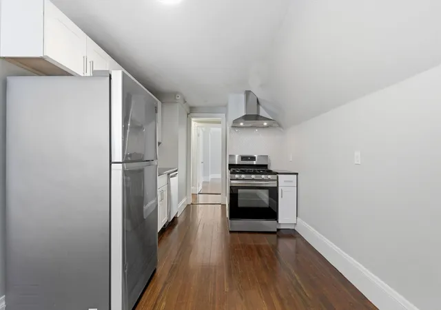 3rd image of 53 Greenbrier St, Boston, MA 02124 | MLS# 73519318