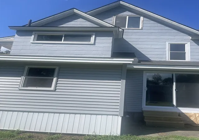 3rd image of 58 Lincoln Street, Greenfield, MA 01301 | MLS# 73558228