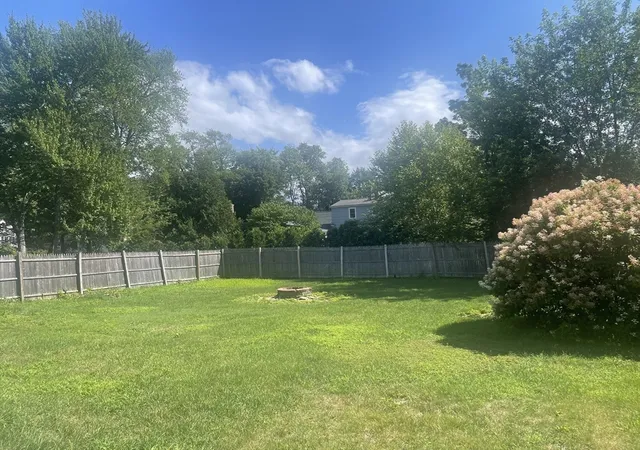5th image of 58 Lincoln Street, Greenfield, MA 01301 | MLS# 73558228