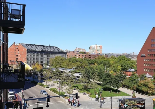 2nd image of 199 State St, Boston, MA 02109