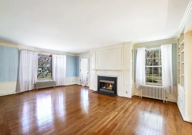 4th image of 48 Moreland Ter, New Bedford, MA 02740 | MLS# 73508326