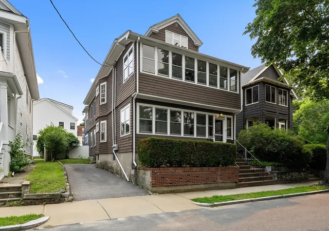 2nd image of 44 Peirce Street, Arlington, MA 02476 | MLS# 73550444