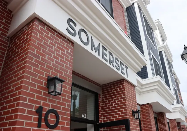 31st image of 10 Somerset #305, Winthrop, MA 02152 | MLS# 73556252