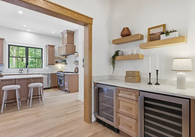 Photo 4 of Single family home for sale at 4 Eastern Ave, Burlington, MA 01803 | MLS# 73550463 | Listing updated on 2026-09-15