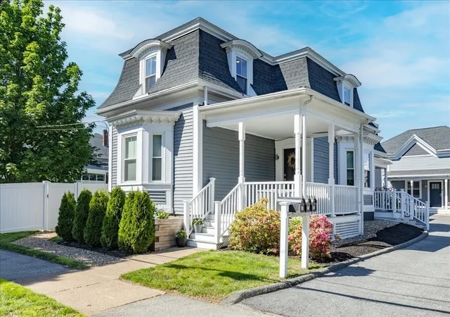 2nd image of 13 Putnam St, Danvers, MA 01923
