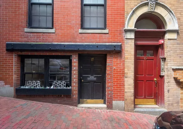 Photo 4 of Sale Pending at 17 Grove St #1, Boston, MA 02114 | MLS# 73565531 | Listing updated on 2026-08-26