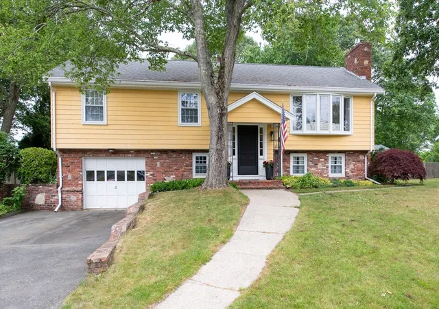 1st image of 12 Brook Dr, Fairhaven, MA 02719 | MLS# 73559648