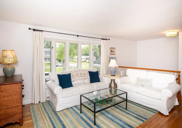 3rd image of 12 Brook Dr, Fairhaven, MA 02719 | MLS# 73559648