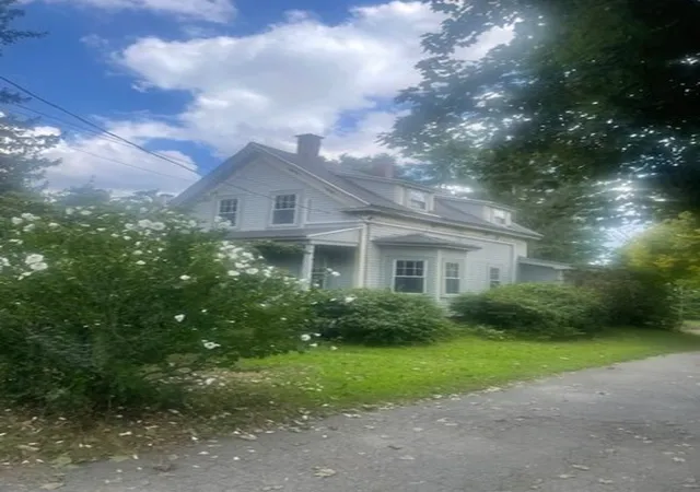 Photo 3 of Sale Pending at 155 Belknap St, Concord, MA 01742 | MLS# 73565758 | Listing updated on 2026-09-05