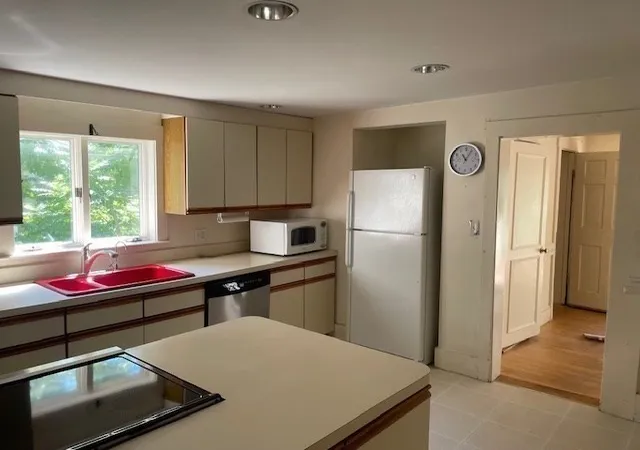 Photo 3 of Sale Pending at 155 Belknap St, Concord, MA 01742 | MLS# 73565758 | Listing updated on 2026-09-05