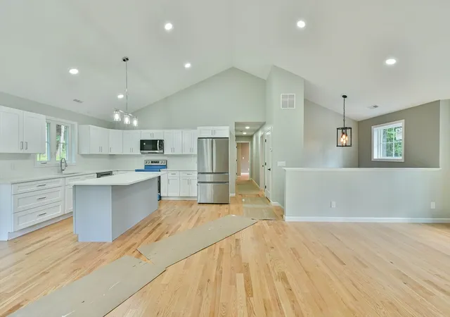 Homes for sale in Charlton, MA | 86 Ramshorn Road, Charlton, MA 01507 | MLS# 73547759