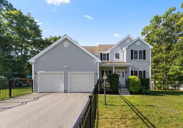 Photo 1 of Sale Pending at 22 W Ledge Rd, Clinton, MA 01510 | MLS# 73569294 | Listing updated on 2026-09-15