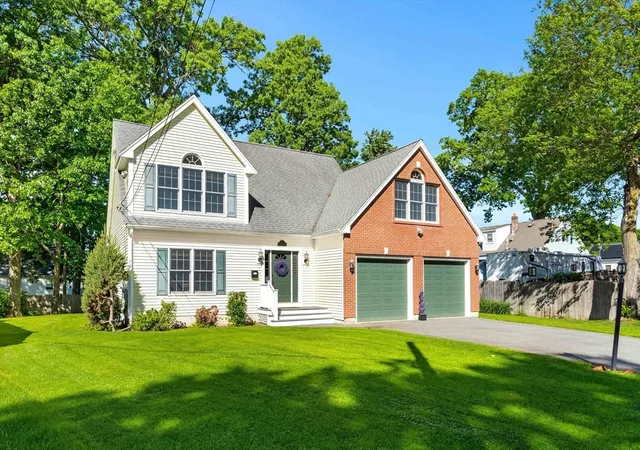 3rd image of 95 Maryland Ave, Lowell, MA 01851 | MLS# 73530446