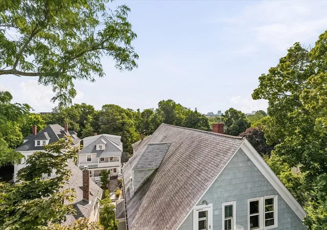 Listing Photo 2 - Condo for sale in building located at 7 High Rock Wy, Boston, MA 02134 - Unit #3