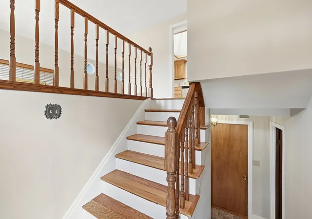 4th image of 100 Marilyn, Holliston, MA 01746 | MLS# 73550973