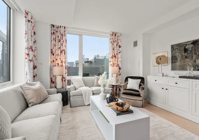 Photo 4 of Condo for sale at 380 Harrison Ave #1118, Boston, MA 02118 | MLS# 73528835 | Listing updated on 2026-10-10