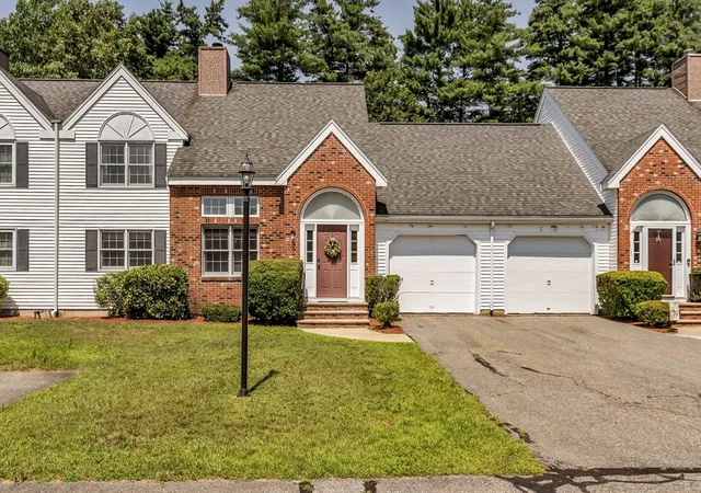 1st image of 11 Stonebridge Dr #11, Plaistow, NH 03865 | MLS# 73552493