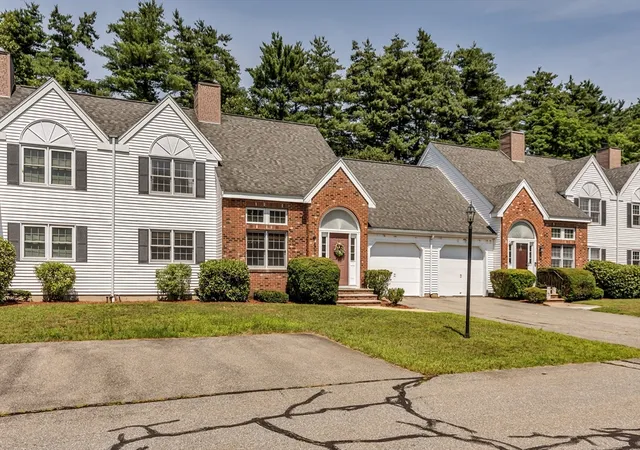 3rd image of 11 Stonebridge Dr #11, Plaistow, NH 03865 | MLS# 73552493
