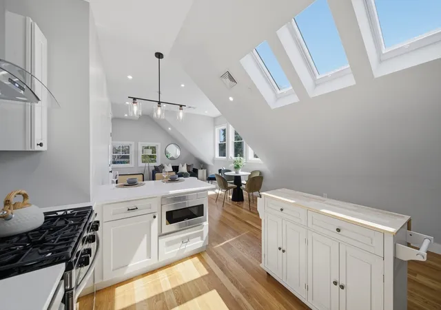 1st image of 174 Walnut Street #3, Somerville, MA 02145 | MLS# 73530915