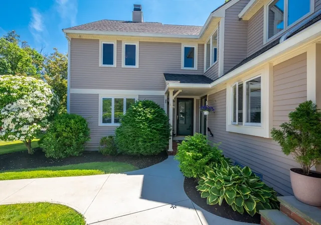 Homes for sale in Randolph, MA | 40 Jasper Lane #40, Randolph, MA 02368 | MLS# 73533565