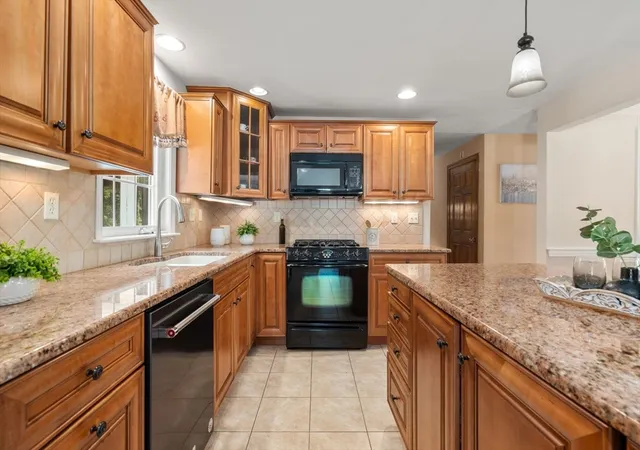 Photo 4 of Single family home for sale at 27 Irene Ave, Billerica, MA 01821 | MLS# 73562638 | Listing updated on 2026-09-13