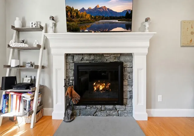 Photo 4 of Sale Pending at 137 Ward St, North Brookfield, MA 01535 | MLS# 73564976 | Listing updated on 2026-09-15