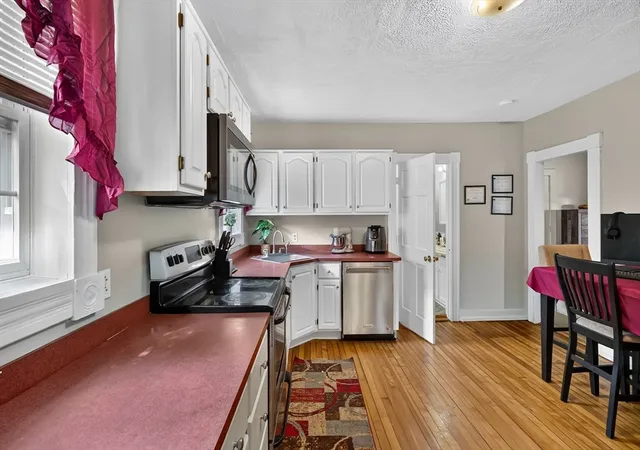 Listing Photo 5 - Condo for sale in building located at 287 Pine St, Gardner, MA 01440