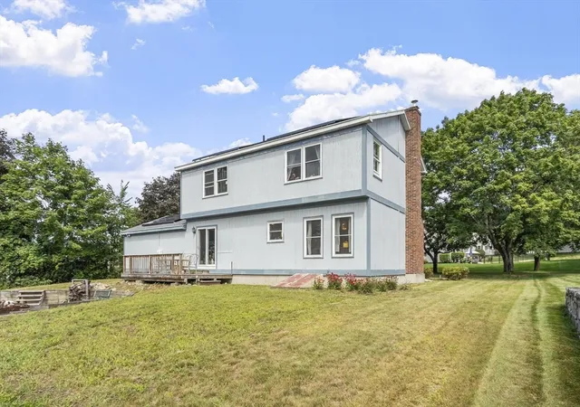 4th image of 42 Pierce Farm Rd, Fitchburg, MA 01420 | MLS# 73559174