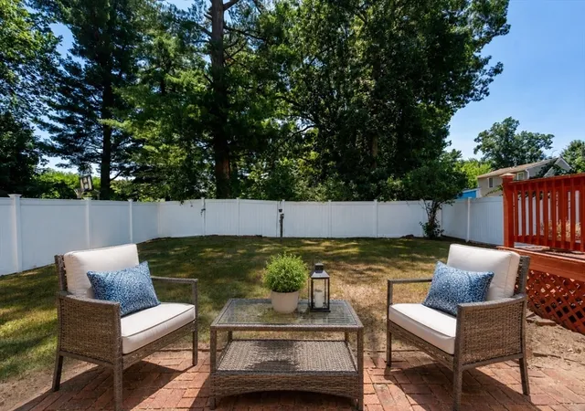 5th image of 15 Herbert Av, Springfield, MA 01119 | MLS# 73552979