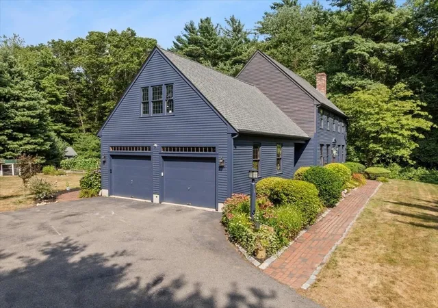 4th image of 50 Heather Hills, Bridgewater, MA 02324 | MLS# 73546542