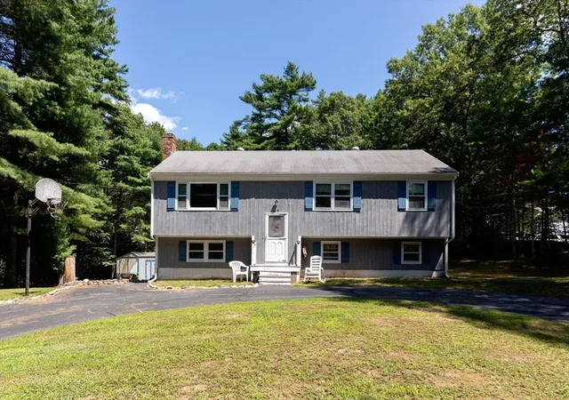 2nd image of 49 Forest St, Carver, MA 02330 | MLS# 73565418