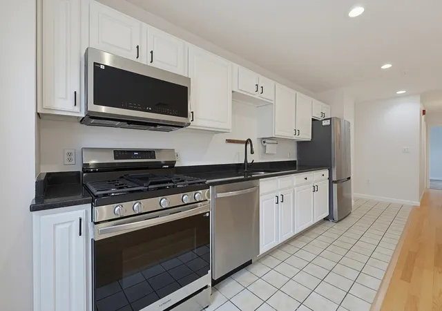 5th image of 1 Davenport Street #8, Cambridge, MA 02140 | MLS# 73557388