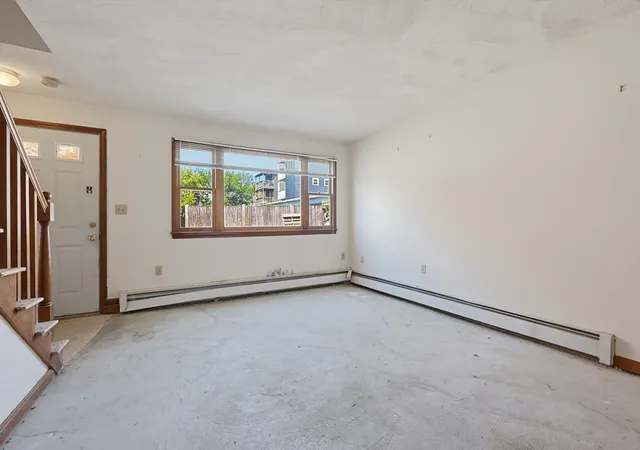 4th image of 10 Cutler St, Somerville, MA 01604