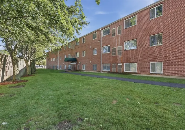 28th image of 35 Prospect St #309, Woburn, MA 01801 | MLS# 73559373