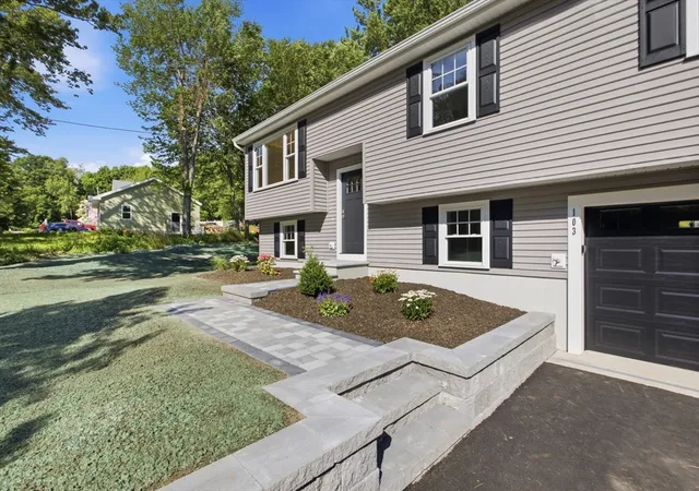 Homes for sale in Leominster, MA | 103 Day St, Leominster, MA 01453 | MLS# 73542293