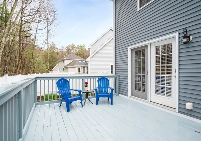 2nd image of 17 Mason Ln, Salisbury, MA 01952