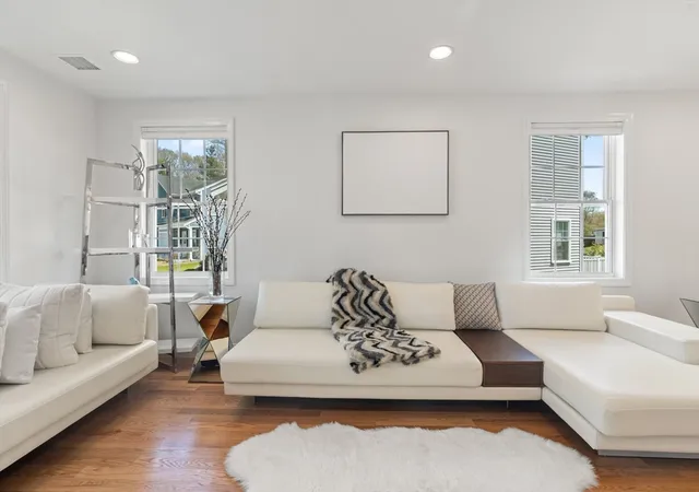 1st image of 43 Toscano Way #43, Quincy, MA 02169 | MLS# 73366992