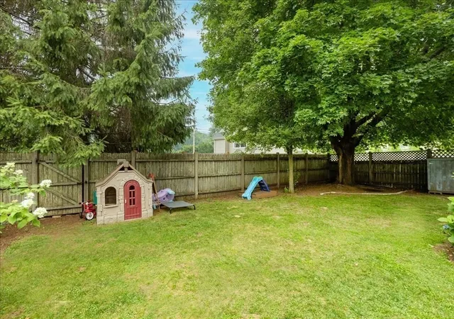 31st image of 9 Preston Street, Danvers, MA 01923 | MLS# 73550543