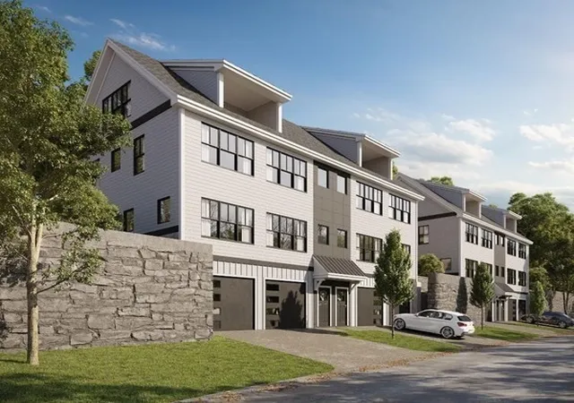 1st image of 192 1st St, Lowell, MA 01850 | MLS# 73484601