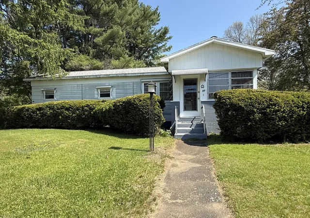 Homes for sale in Ware, MA | 23 Crescent Street, Ware, MA 01082 | MLS# 73549123