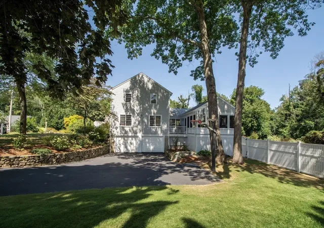 Photo 2 of Sale Pending at 39 Ledgewood Dr, Cohasset, MA 02025 | MLS# 73566182 | Listing updated on 2026-09-05