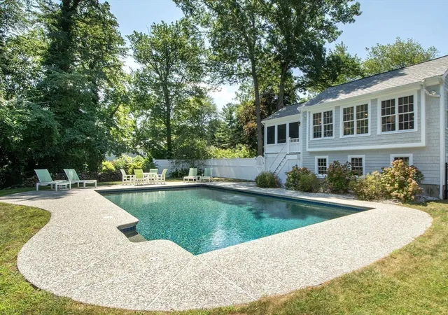 Photo 3 of Sale Pending at 39 Ledgewood Dr, Cohasset, MA 02025 | MLS# 73566182 | Listing updated on 2026-09-05