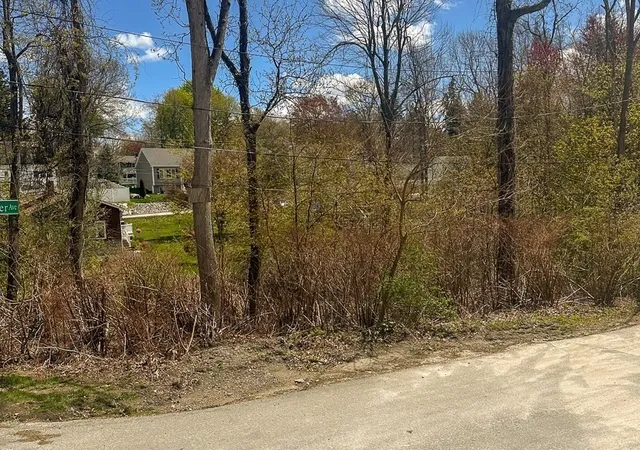 2nd image of 9 Luther Ave, Worcester, MA 01605 | MLS# 73511363