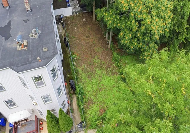 3rd image of 18 Glenburne St, Dorchester, MA 02121 | MLS# 73559010
