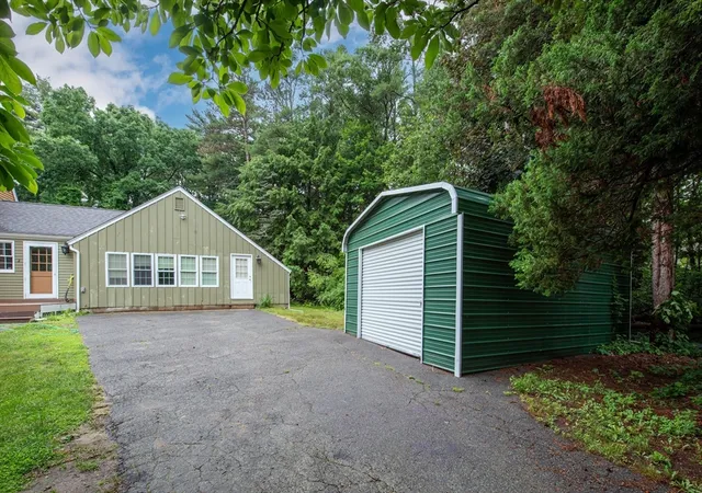 20th image of 2 Pinehurst Dr, Boxford, MA 01921 | MLS# 73541623