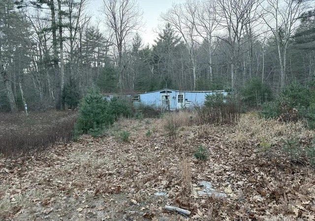 2nd image of 128 Holland Rd, Brimfield, MA 01010 | MLS# 73510850